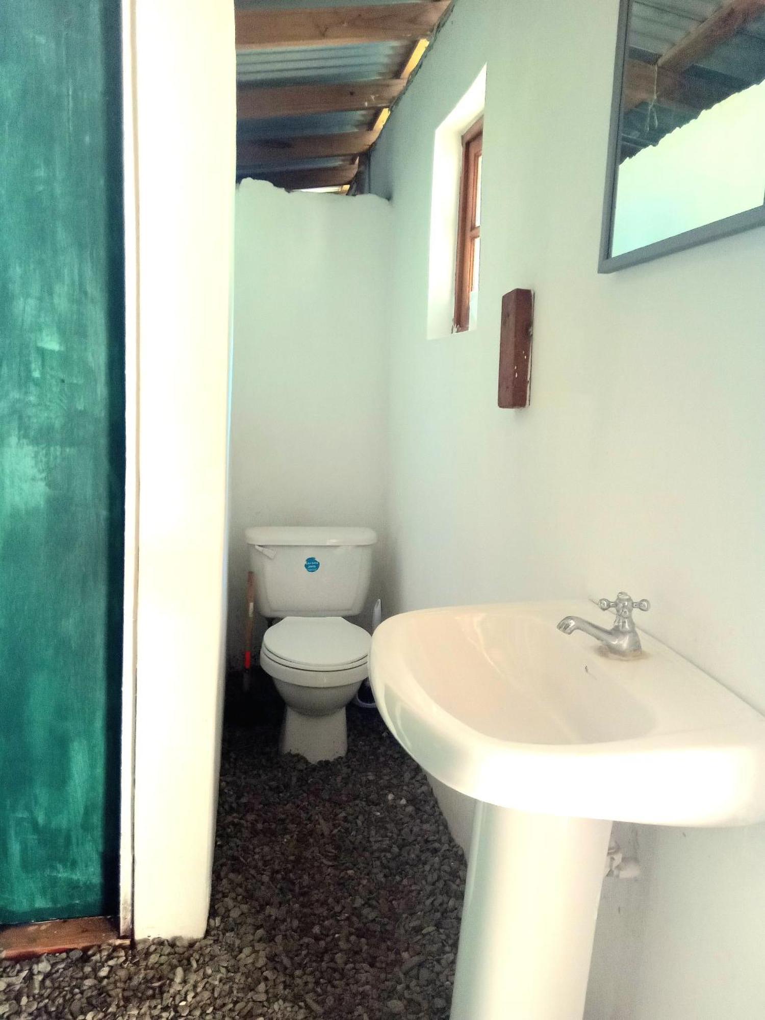 La Familia Guest House And Natural Farm Port Antonio Exterior foto